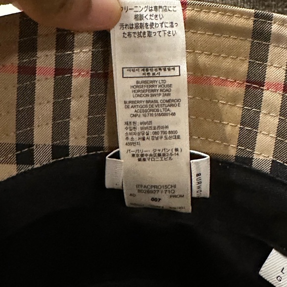 Burberry Hat - Picture 3 of 8